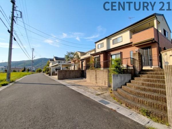 桑名市多度町小山台１丁目の中古一戸建て