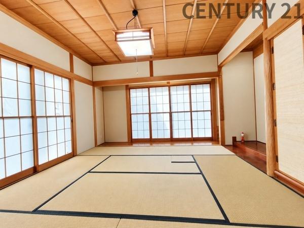 桑名市新西方３丁目の中古一戸建て