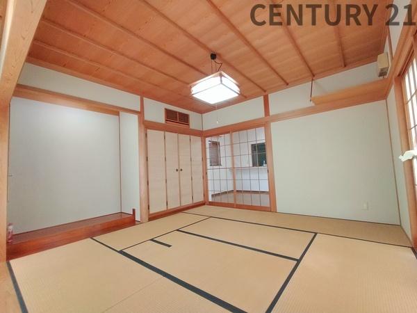 桑名市新西方３丁目の中古一戸建て