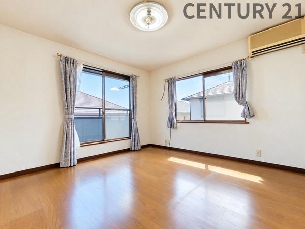 桑名市新西方３丁目の中古一戸建て