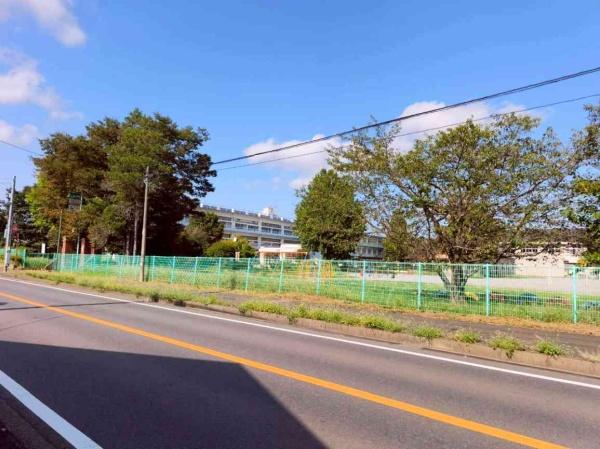 成田市新駒井野の土地(三里塚小学校)