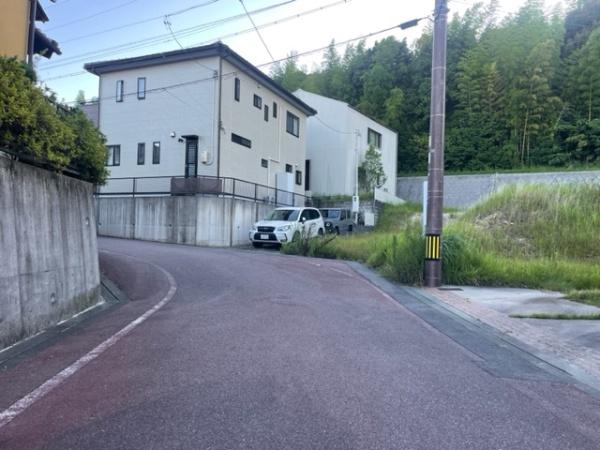 額田郡幸田町大字野場字釜ケ石の土地