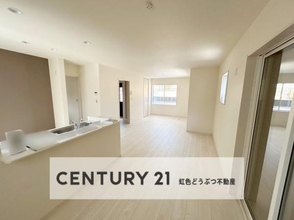豊田市水源町全3棟2号棟　新築戸建て