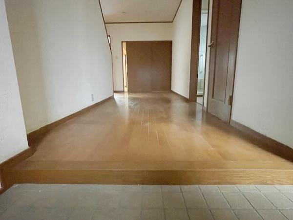 豊田市和会町新切の中古一戸建て