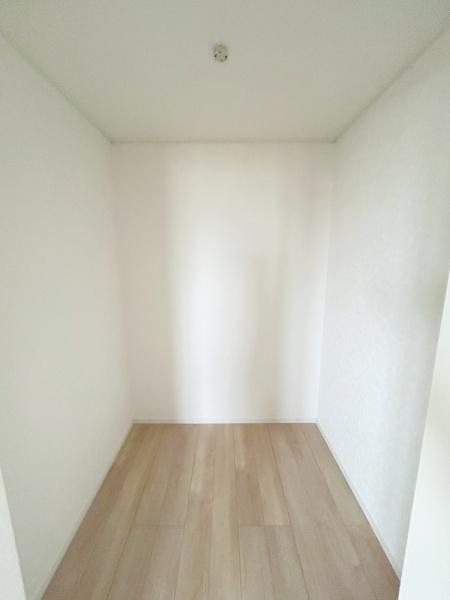 碧南市中山町全2棟1号棟　新築戸建て