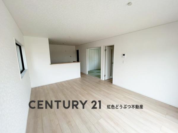 碧南市中山町全2棟号1棟　新築戸建て
