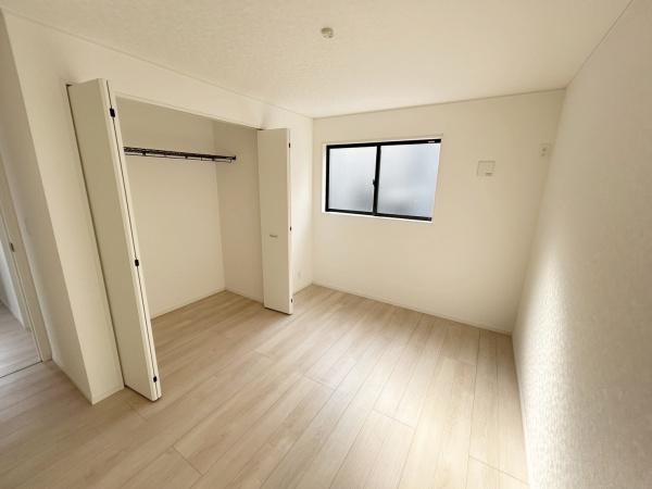 碧南市中山町全2棟号2棟　新築戸建て