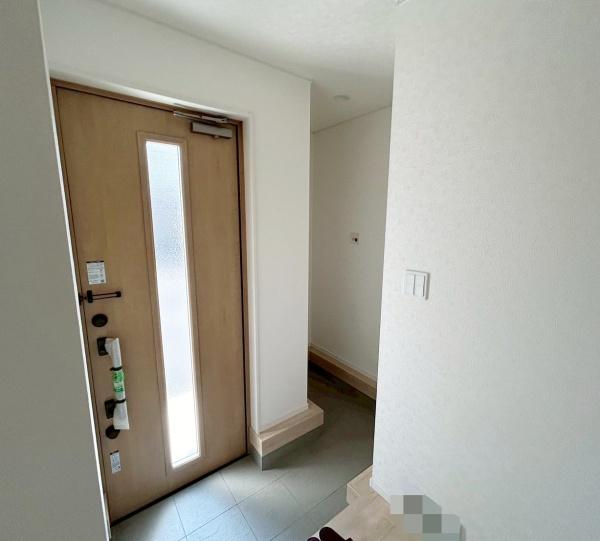 西尾市吉良町饗庭全3棟2号棟　新築戸建て