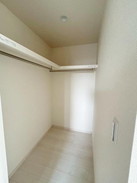 豊田市美里全3棟2号棟　新築戸建て