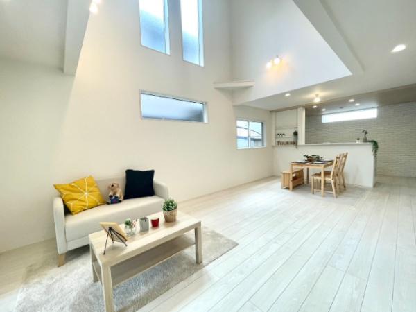 岡崎市元能見町　新築戸建て