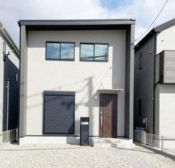 碧南権現町4丁目24-1期全3棟2号棟　新築戸建て