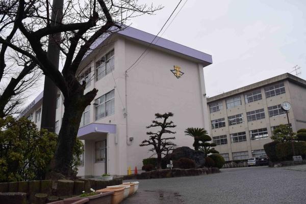 知立市来迎寺町 新築戸建て(知立市立竜北中学校)
