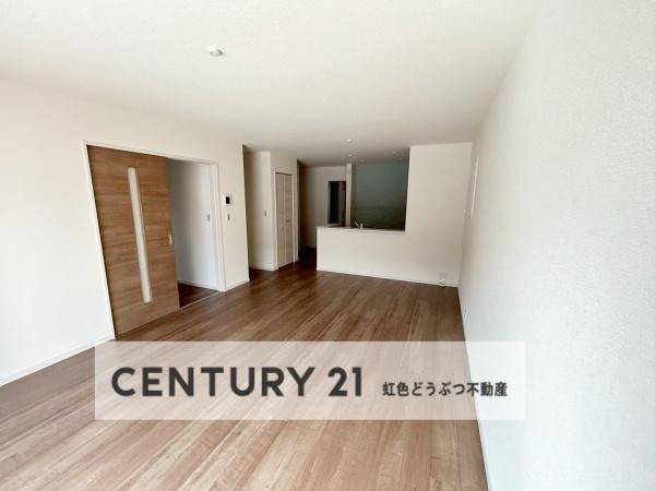 高浜市小池町3期全5棟4号棟　新築戸建て