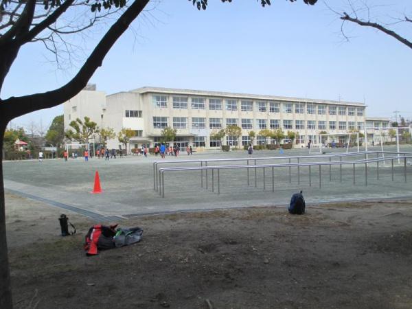 刈谷市小山町全4棟2号棟　新築戸建て(刈谷市立小高原小学校)