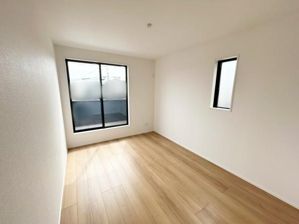 高浜市屋敷町全3棟1号棟　新築戸建て