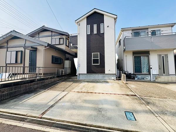 碧南市堀方町　中古住宅