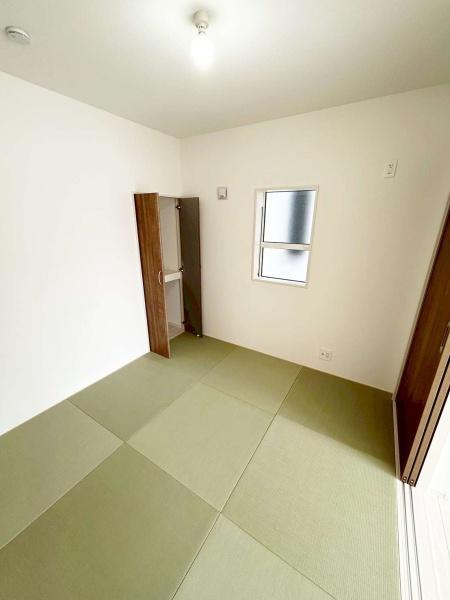 高浜市向山町1丁目全2棟1号棟　新築戸建て