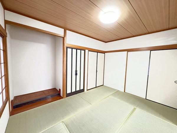 西尾市羽塚町北側の中古一戸建て