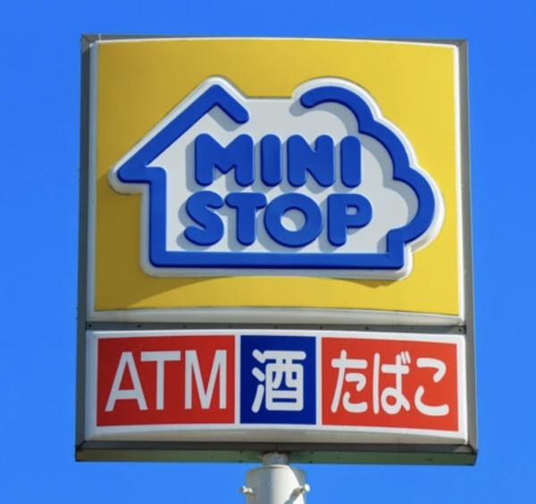 豊川市本野町中貝津の中古一戸建て(ミニストップ本野町店)