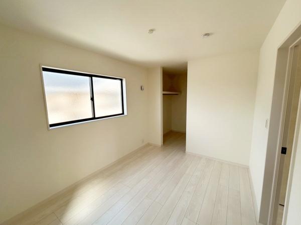 碧南市住吉町2期全2棟1号棟　新築戸建て