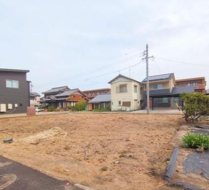 碧南市住吉町2期全2棟2号棟　新築戸建て