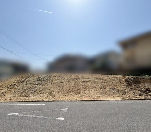 東郷町白鳥3丁目全2棟2号棟　新築戸建て