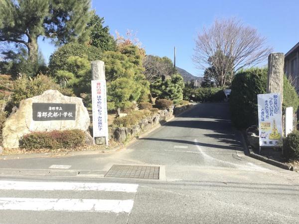 蒲郡市清田町　新築戸建て　全2棟　2号棟(蒲郡市立北部小学校)