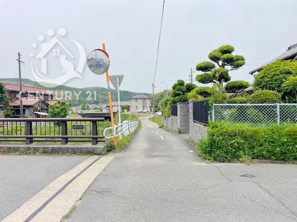 額田郡幸田町大字野場字城東の土地