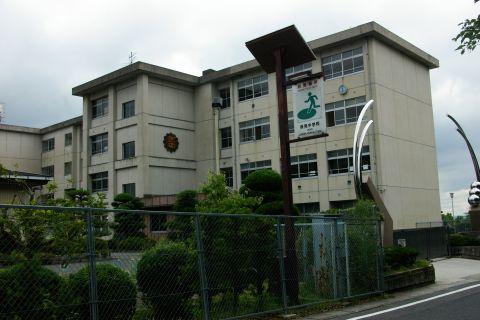 豊田市保見ケ丘全2棟1号棟 新築戸建て(豊田市立保見中学校)