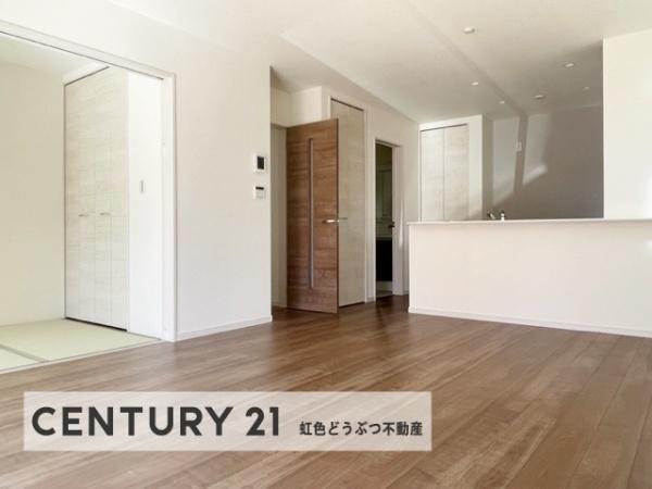 知立市新林町全3棟2号棟　新築戸建て