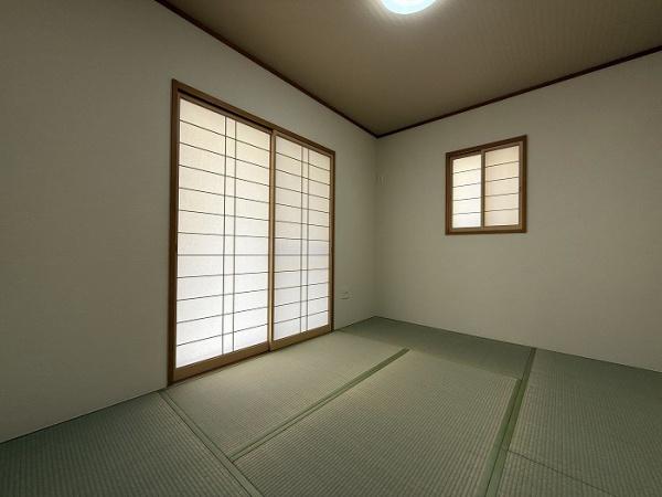 安城市里町１丁目の中古一戸建て