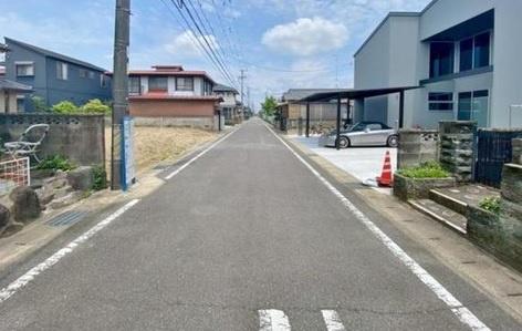 豊田市畝部東町　新築戸建て全2棟　1号棟