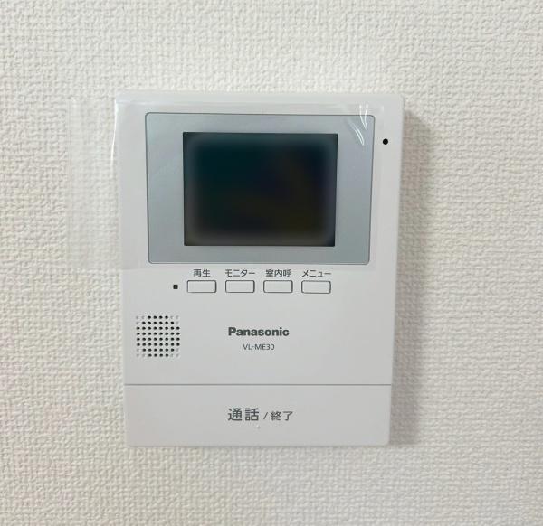 東海市富木島町23-1期全3棟2号棟　新築戸建て