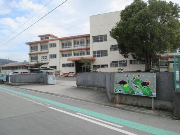 西尾第66家武町全4棟4号棟 新築戸建て(西尾市立室場小学校)