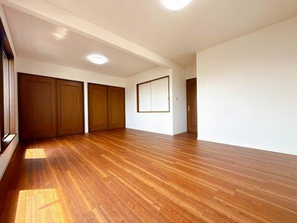 西尾市鵜ケ池町中屋敷の中古一戸建て