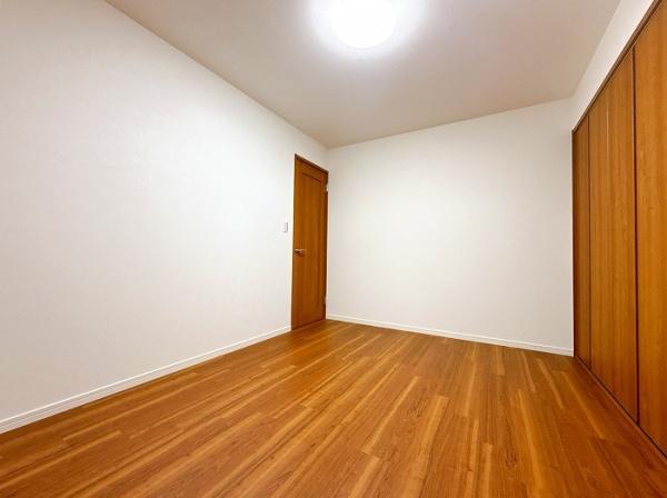 西尾市鵜ケ池町中屋敷の中古一戸建て