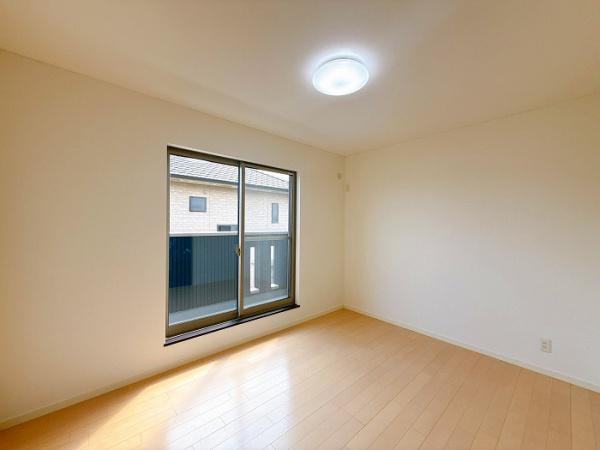西尾市一色町野田小島口の中古一戸建て