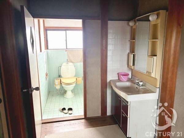 安城市小川町福地の中古一戸建て