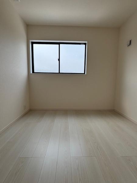 知立第19上重原町全5棟4号棟　新築戸建て