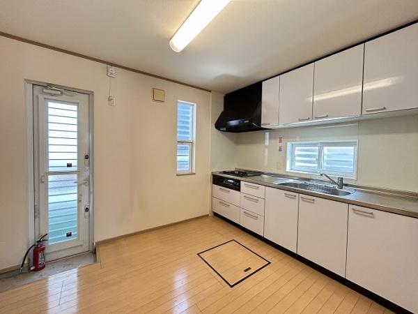 岡崎市滝町字丸根の中古一戸建て