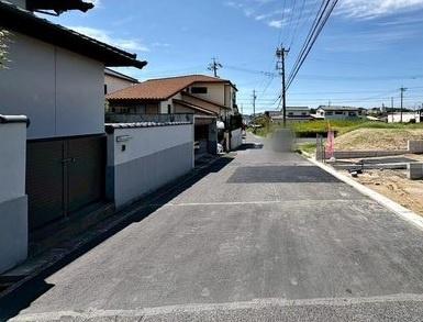 東郷町春木台全2棟2号棟　新築戸建て