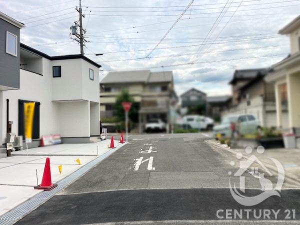 岡崎市青木町全2棟2号棟　新築戸建て