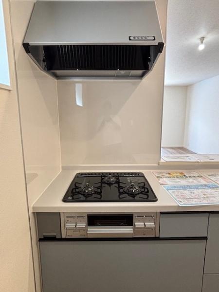 豊田市広川台小学校前全2棟1号棟 新築戸建て(キッチン)