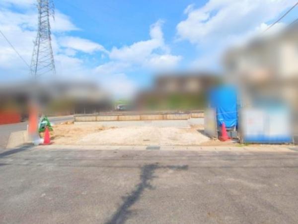 豊田市広田町 新築戸建て(前面道路含む現地写真)