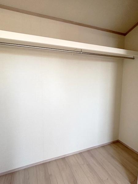 豊田市明和町全2棟B号棟 新築戸建て(収納)