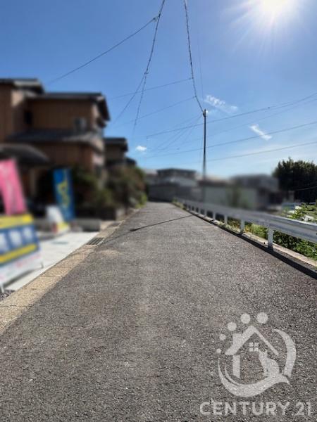 豊田市寺部町 新築戸建て全1棟 1号棟(前面道路含む現地写真)