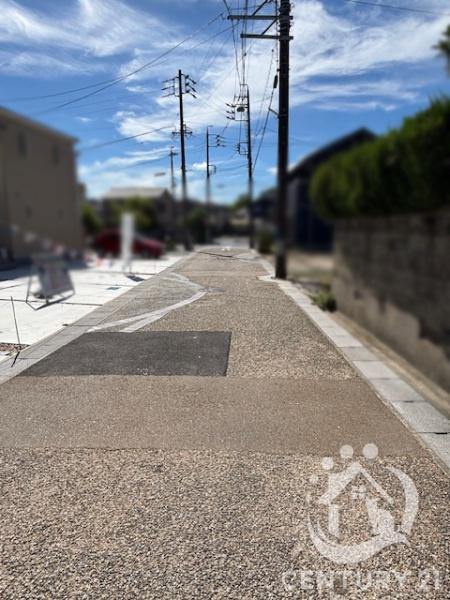 高浜市青木町全9棟2号棟 新築戸建て(前面道路含む現地写真)