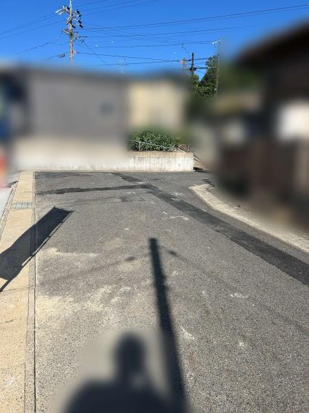 豊田市水源町第1期全3棟3号棟 新築戸建て(前面道路含む現地写真)