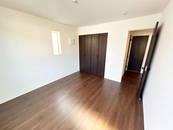 豊田市水源町第1期全3棟3号棟 新築戸建て(洋室)