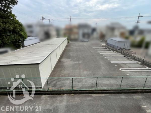 キングスコート矢作 204(駐車場)